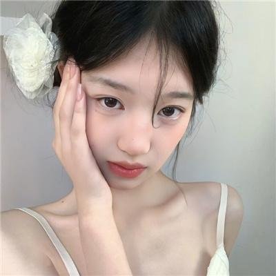 渺小而坚韧